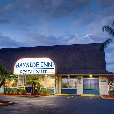 Bayside Inn Pinellas Park - Clearwater Exterior photo